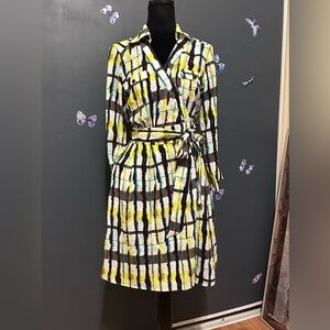 Jenn Multicolor Geometric Printed Wrap Dress SZ Small With Pockets NWOT